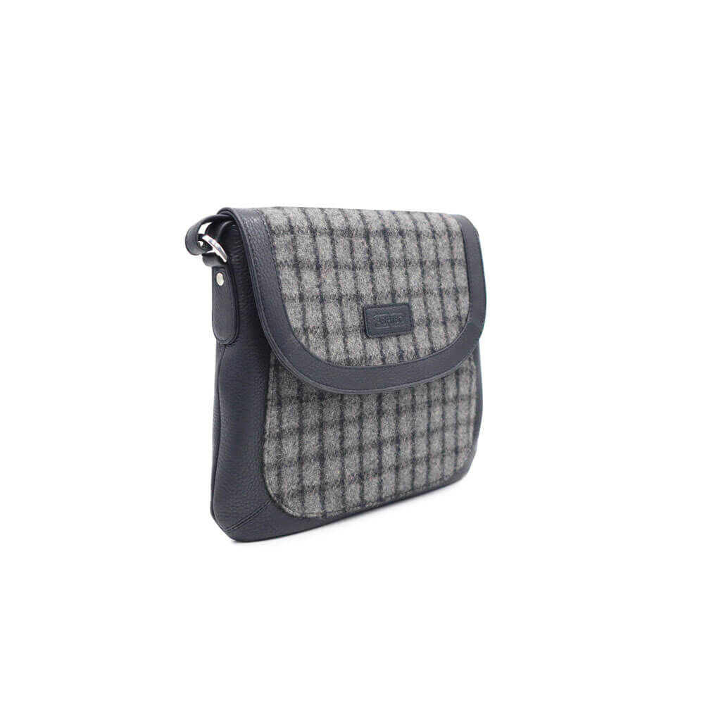 23J-30BLK Bags for men by y-not India